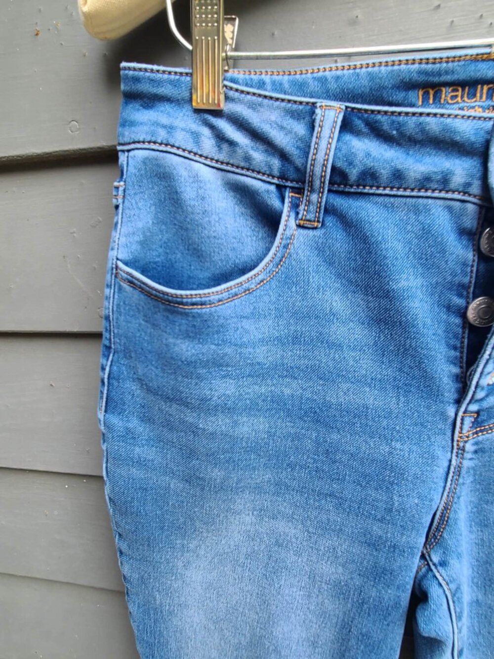 Maurices High Rise Medium Reg 4 Button Fly Jeans - Picture 8 of 11